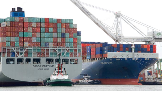 中远海运第三季度集装箱货运量超越马士基，排名第一
